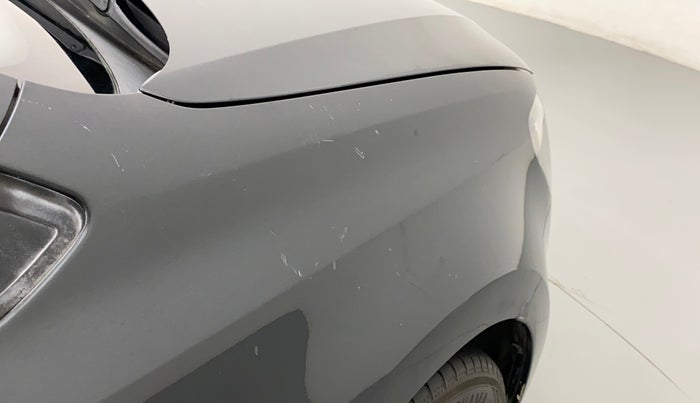 2015 Volkswagen Polo COMFORTLINE 1.2L, Petrol, Manual, 68,248 km, Right fender - Minor scratches
