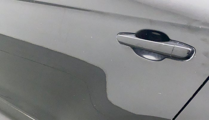 2017 Hyundai Creta E PLUS 1.6 PETROL, Petrol, Manual, 96,287 km, Rear left door - Minor scratches