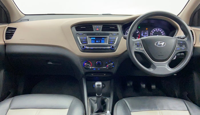 2016 Hyundai Elite i20 MAGNA 1.2, Petrol, Manual, 48,155 km, Dashboard View