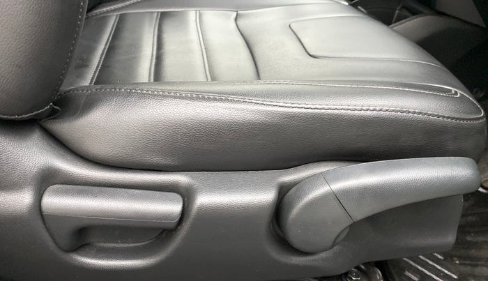 2018 Honda WR-V 1.2 i-VTEC VX MT, Petrol, Manual, 17,934 km, Driver Side Adjustment Panel