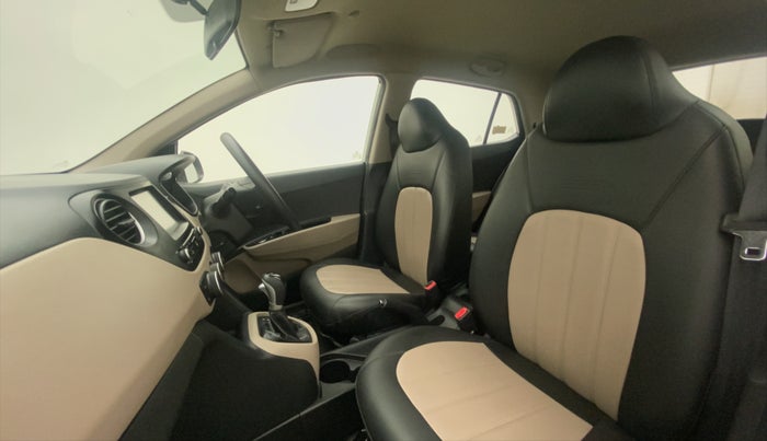 2017 Hyundai Grand i10 SPORTZ (O) AT 1.2 KAPPA VTVT, Petrol, Automatic, 26,553 km, Right Side Front Door Cabin