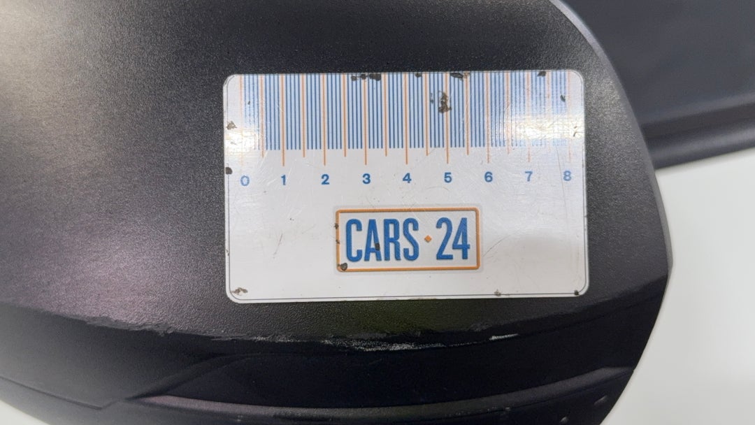 Side Mirrors Housing LHS Scratch