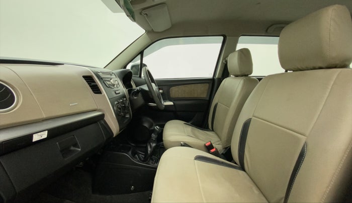 2013 Maruti Wagon R 1.0 VXI, Petrol, Manual, 1,04,906 km, Right Side Front Door Cabin