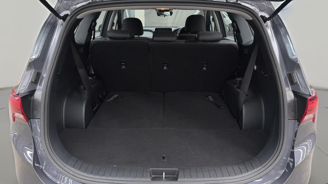 2023 Hyundai Santa Fe Crdi (AWD), Automatic, 45377 km, Boot Inside View