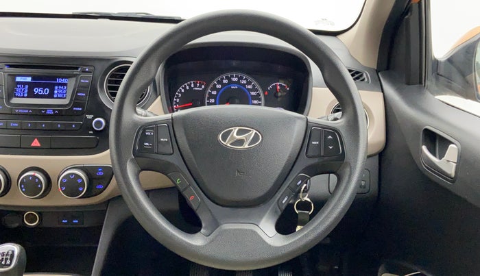 2015 Hyundai Grand i10 SPORTZ 1.2 KAPPA VTVT, Petrol, Manual, 40,734 km, Steering Wheel Close Up