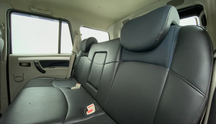 2019 Mahindra Scorpio S11, Diesel, Manual, 86,765 km, Right Side Rear Door Cabin