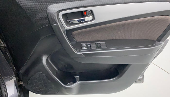 2021 Toyota URBAN CRUISER PREMIUM GRADE AT, Petrol, Automatic, 10,637 km, Driver Side Door Panels Control
