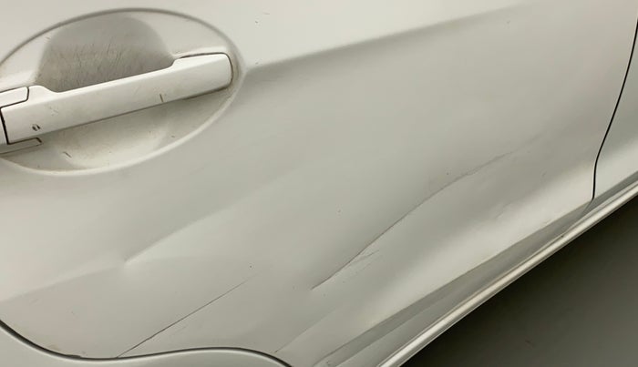 2014 Honda Amaze 1.2L I-VTEC EX, CNG, Manual, 97,342 km, Right rear door - Slightly dented
