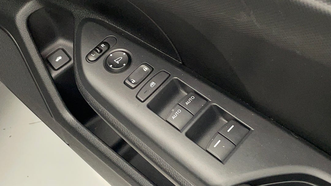 Drivers Side Door Panel Controls