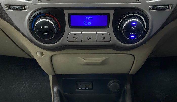 2011 Hyundai i20 SPORTZ 1.2 O, Petrol, Manual, 99,796 km, Automatic Climate Control