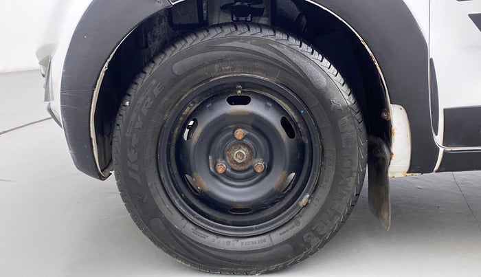 2016 Datsun Redi Go S, Petrol, Manual, 57,313 km, Left Front Wheel