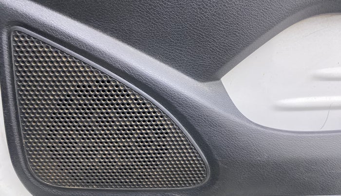 2016 Datsun Redi Go S, Petrol, Manual, 57,313 km, Speaker