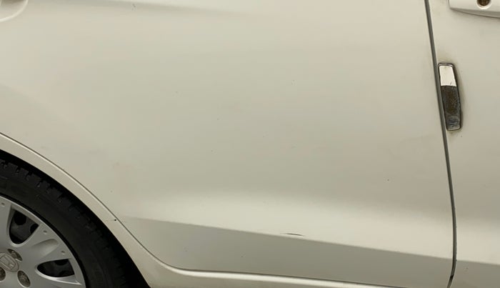 2016 Honda Amaze 1.2L I-VTEC SX, Petrol, Manual, 99,399 km, Right rear door - Minor scratches
