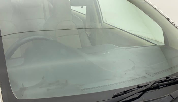 2016 Honda Amaze 1.2L I-VTEC SX, Petrol, Manual, 99,399 km, Front windshield - Minor spot on windshield