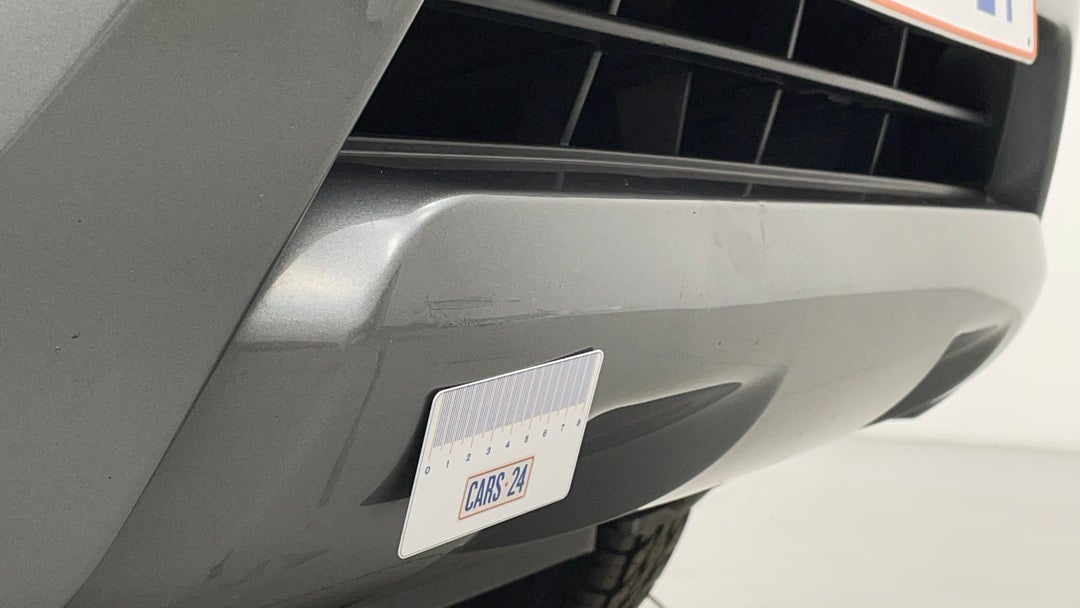 Bumper Front Scratch