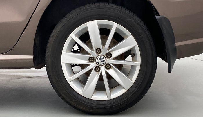 2016 Volkswagen Ameo HIGHLINE 1.2, Petrol, Manual, 69,025 km, Left Rear Wheel