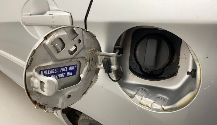 2017 Honda Amaze 1.2L I-VTEC S, CNG, Manual, 95,120 km, Left quarter panel - Fuel lid lock has slight discoloration