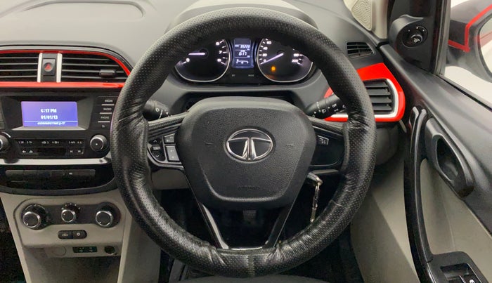 2019 Tata Tiago XZ 1.2 REVOTRON, Petrol, Manual, 35,298 km, Steering Wheel