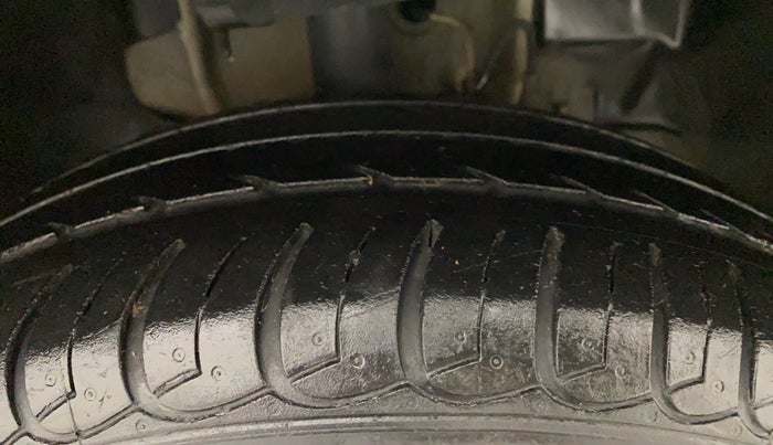 2019 Tata Tiago XZ 1.2 REVOTRON, Petrol, Manual, 35,298 km, Right Front Tyre Tread