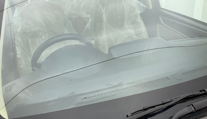 2023 Honda Amaze 1.2L I-VTEC S, Petrol, Manual, 2,634 km, Front windshield - Minor spot on windshield