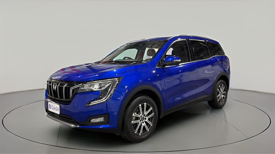 2023 Mahindra Xuv700 Ax7l, Automatic, 39053 km, Left Front Diagonal (45- Degree) View