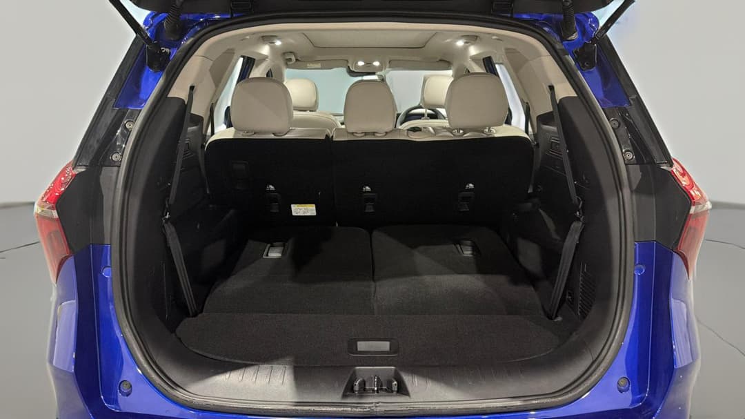 2023 Mahindra Xuv700 Ax7l, Automatic, 39053 km, Boot Inside View