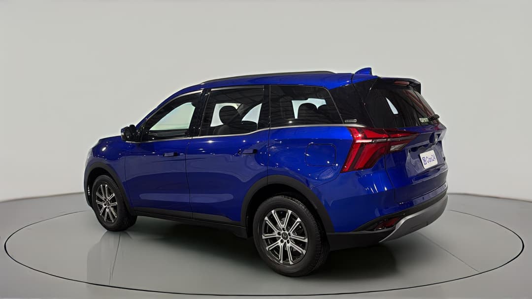 2023 Mahindra Xuv700 Ax7l, Automatic, 39053 km, Left Back Diagonal (45- Degree) View