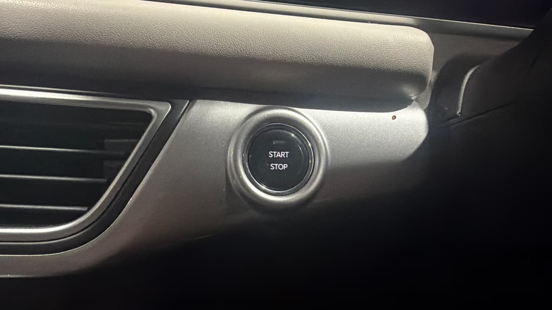 2023 Mahindra Xuv700 Ax7l, Automatic, 39053 km, Keyless / Button Start