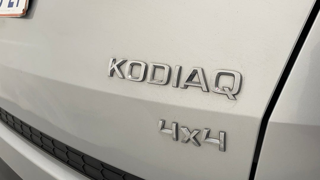 Badge (Boot Right Side)