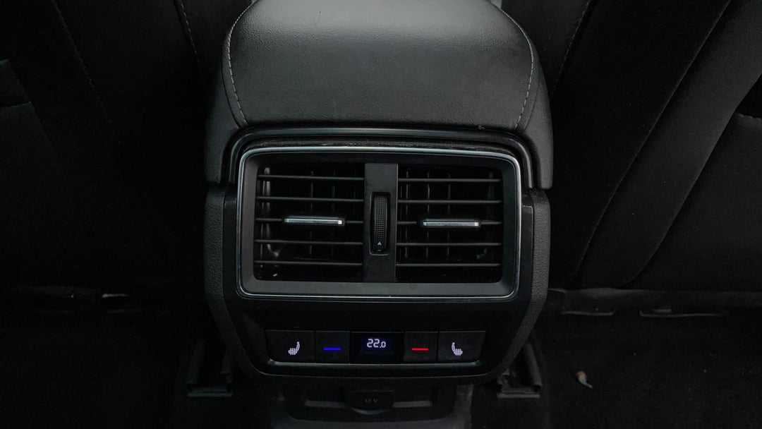 Rear A/C Vent