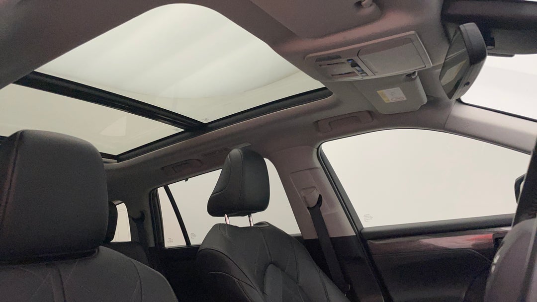 Interior Sunroof/Moonroof
