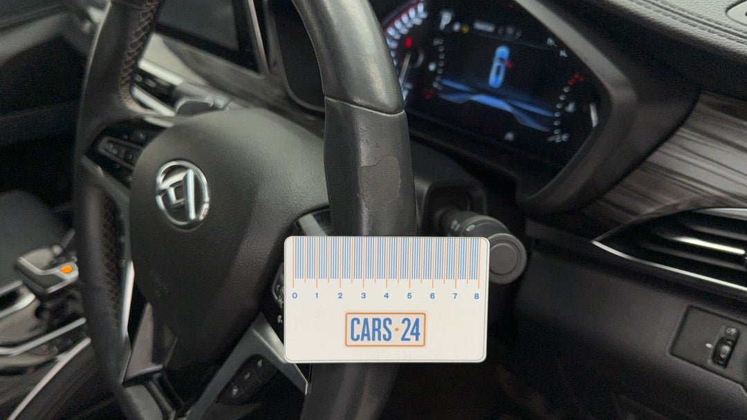 Steering Wheel Body Wear