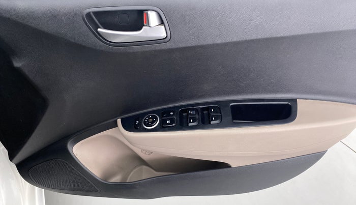 2016 Hyundai Xcent SX 1.2 OPT, Petrol, Manual, 78,806 km, Driver Side Door Panels Control