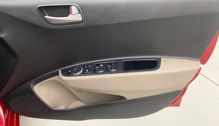 2014 Hyundai Xcent SX AT 1.2 (O), Petrol, Automatic, 26,874 km, Driver Side Door Panels Control