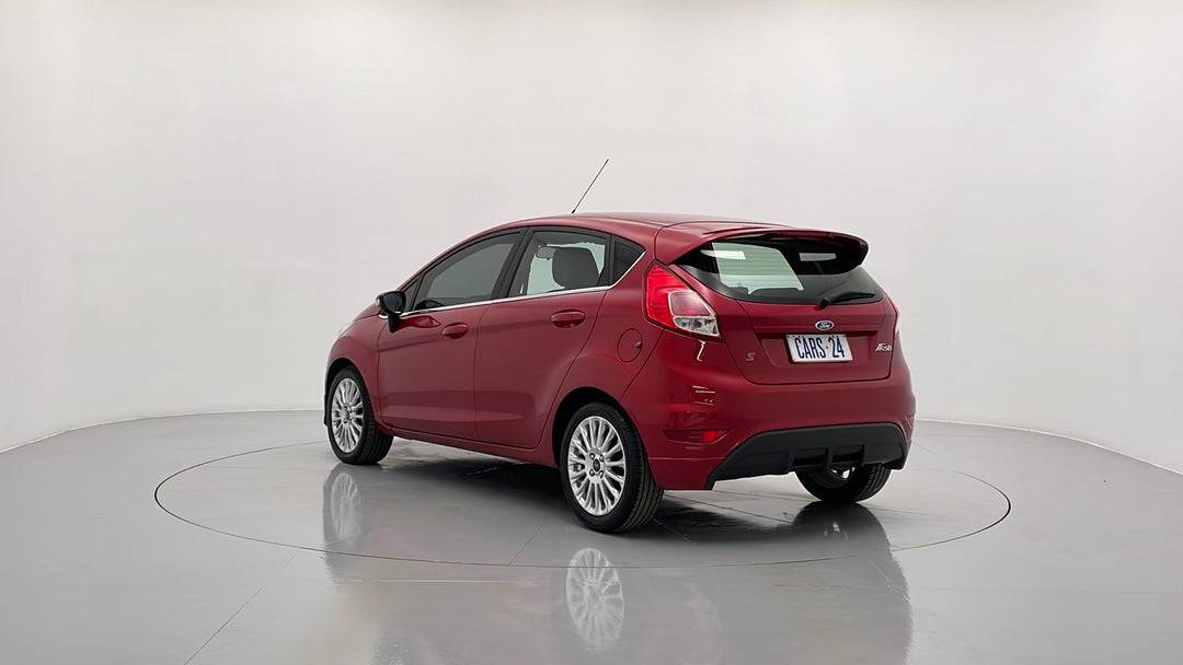 Left Back Diagonal (45- Degree) View