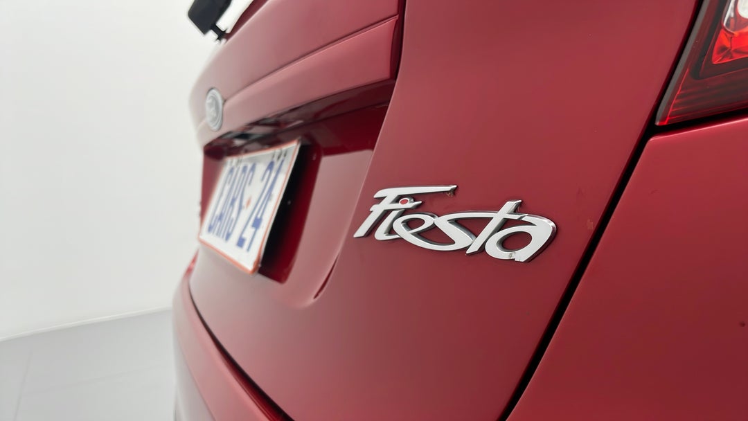 Badge (Boot Right Side)