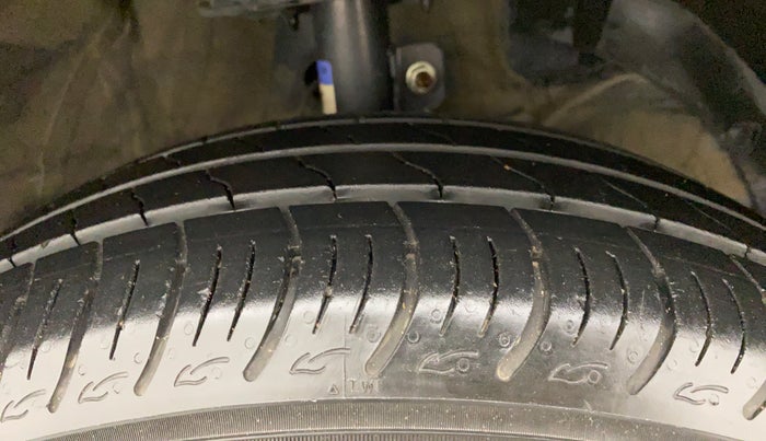 2019 Maruti Baleno DELTA 1.2 K12, Petrol, Manual, 8,576 km, Right Front Tyre Tread