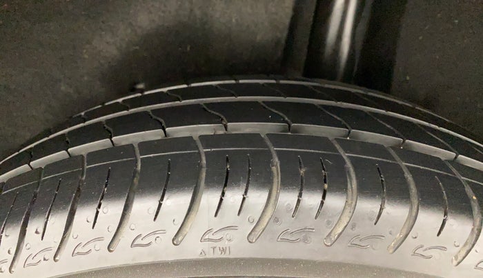 2019 Maruti Baleno DELTA 1.2 K12, Petrol, Manual, 8,576 km, Left Rear Tyre Tread