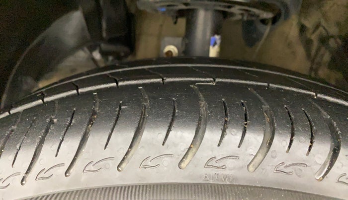 2019 Maruti Baleno DELTA 1.2 K12, Petrol, Manual, 8,576 km, Left Front Tyre Tread