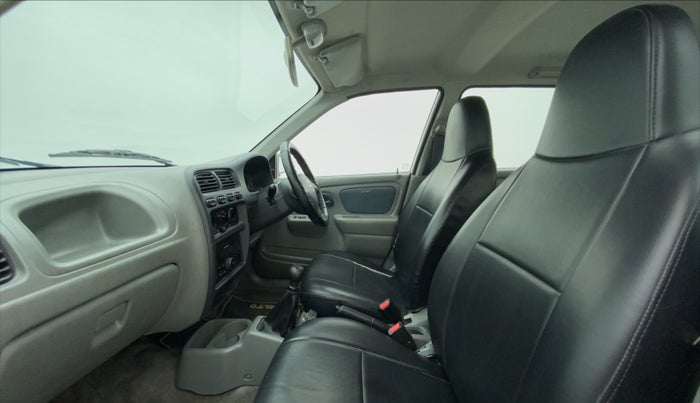 2014 Maruti Alto K10 VXI P, Petrol, Manual, 56,874 km, Right Side Front Door Cabin
