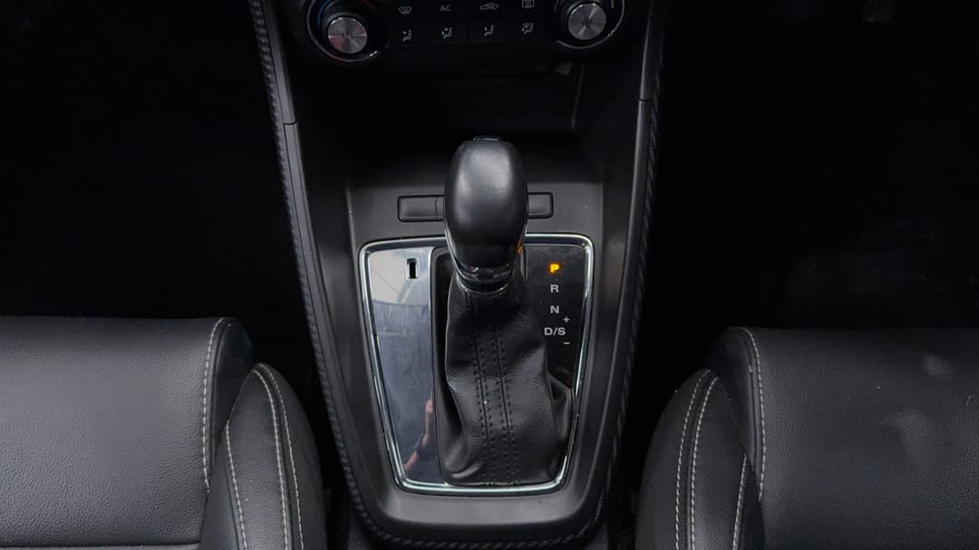 2023 MG ZS Excite, Automatic, 40077 km, Gear Lever 