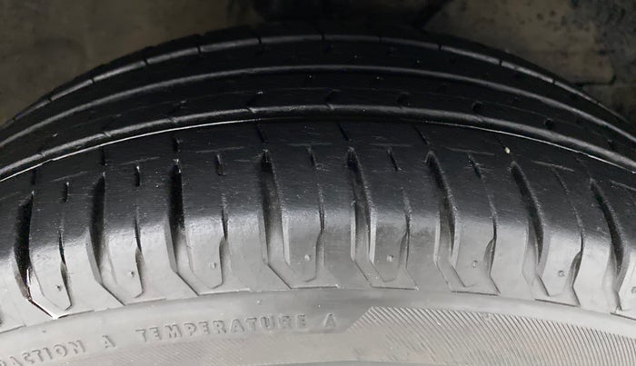 2019 Maruti Ertiga ZXI Plus SHVS, Petrol, Manual, 20,390 km, Right Front Tyre Tread