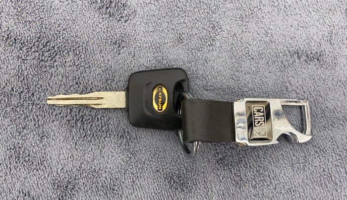 2014 Datsun Go T, Petrol, Manual, 77,035 km, Key Close Up