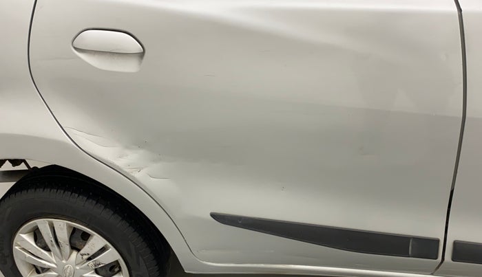 2014 Datsun Go T, Petrol, Manual, 77,035 km, Right rear door - Minor scratches