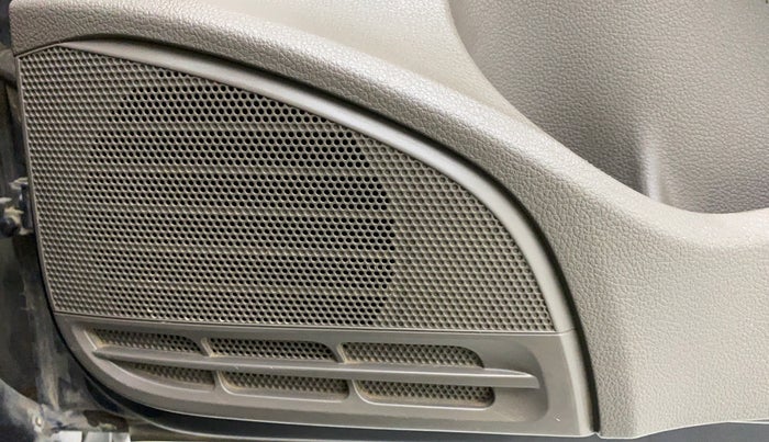 2015 Volkswagen Vento HIGHLINE TDI AT, Diesel, Automatic, 63,344 km, Speaker