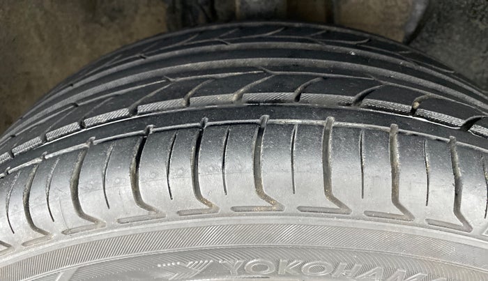 2018 Hyundai Elite i20 1.4 CRDI ASTA (O), Diesel, Manual, 61,265 km, Right Front Tyre Tread