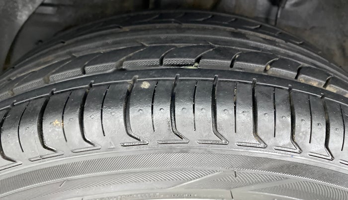 2018 Hyundai Elite i20 1.4 CRDI ASTA (O), Diesel, Manual, 61,265 km, Right Rear Tyre Tread