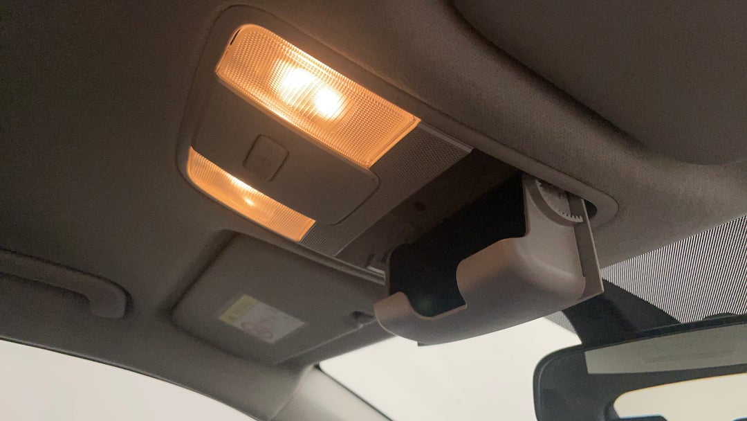 On-Roof Controls/Sunglass holder