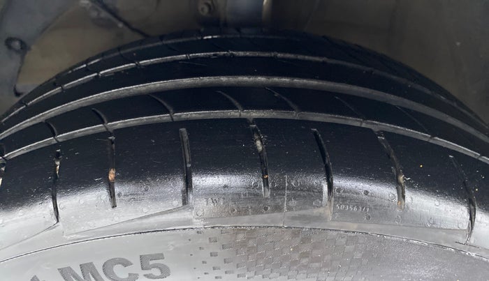 2018 Maruti Baleno ZETA 1.2 K12, Petrol, Manual, 52,481 km, Left Front Tyre Tread