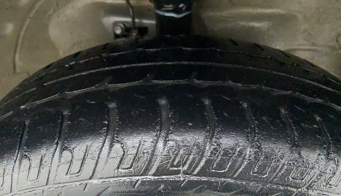 2018 Maruti Wagon R 1.0 VXI, Petrol, Manual, 30,714 km, Right Front Tyre Tread